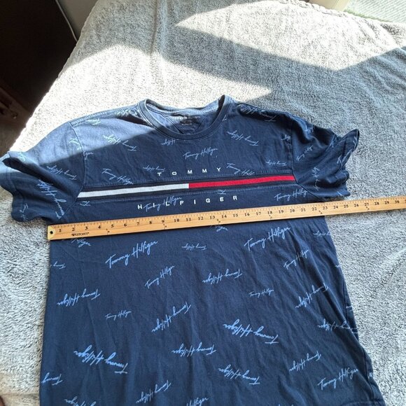 Vtg Tommy Hilfiger Y2K Men Shirt Size XL All Over Print Logo 90s Crew Neck 18929 - Picture 4 of 9